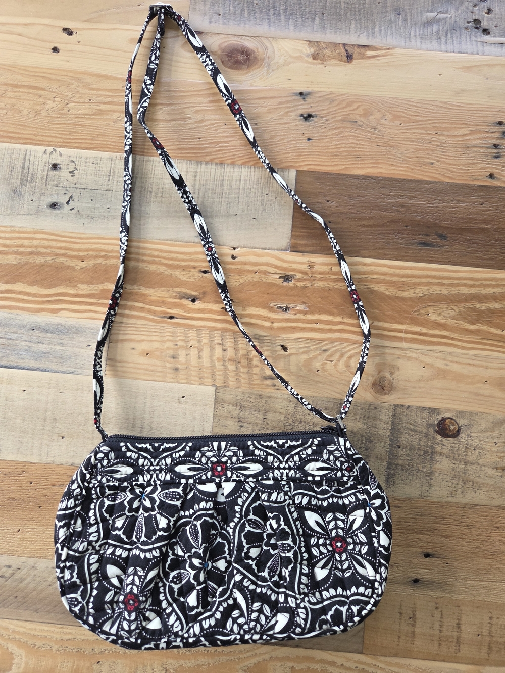 Vera Bradley Quilted Small Purse in Black & White Floral Adjustable Strap